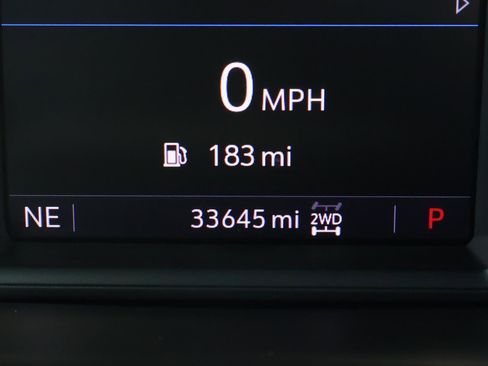 Used 2022 GMC Sierra 2500 AT4 image 31