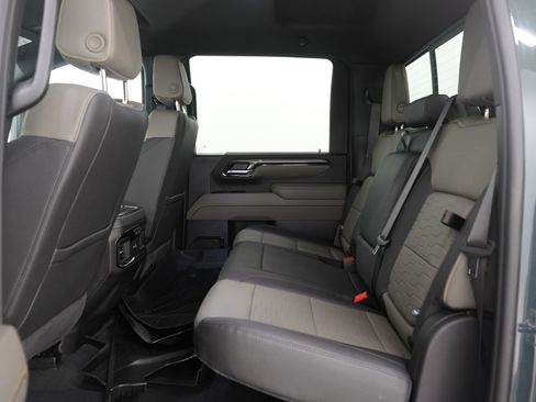 Used 2026 Chevrolet Silverado 2500 ZR2 image 19