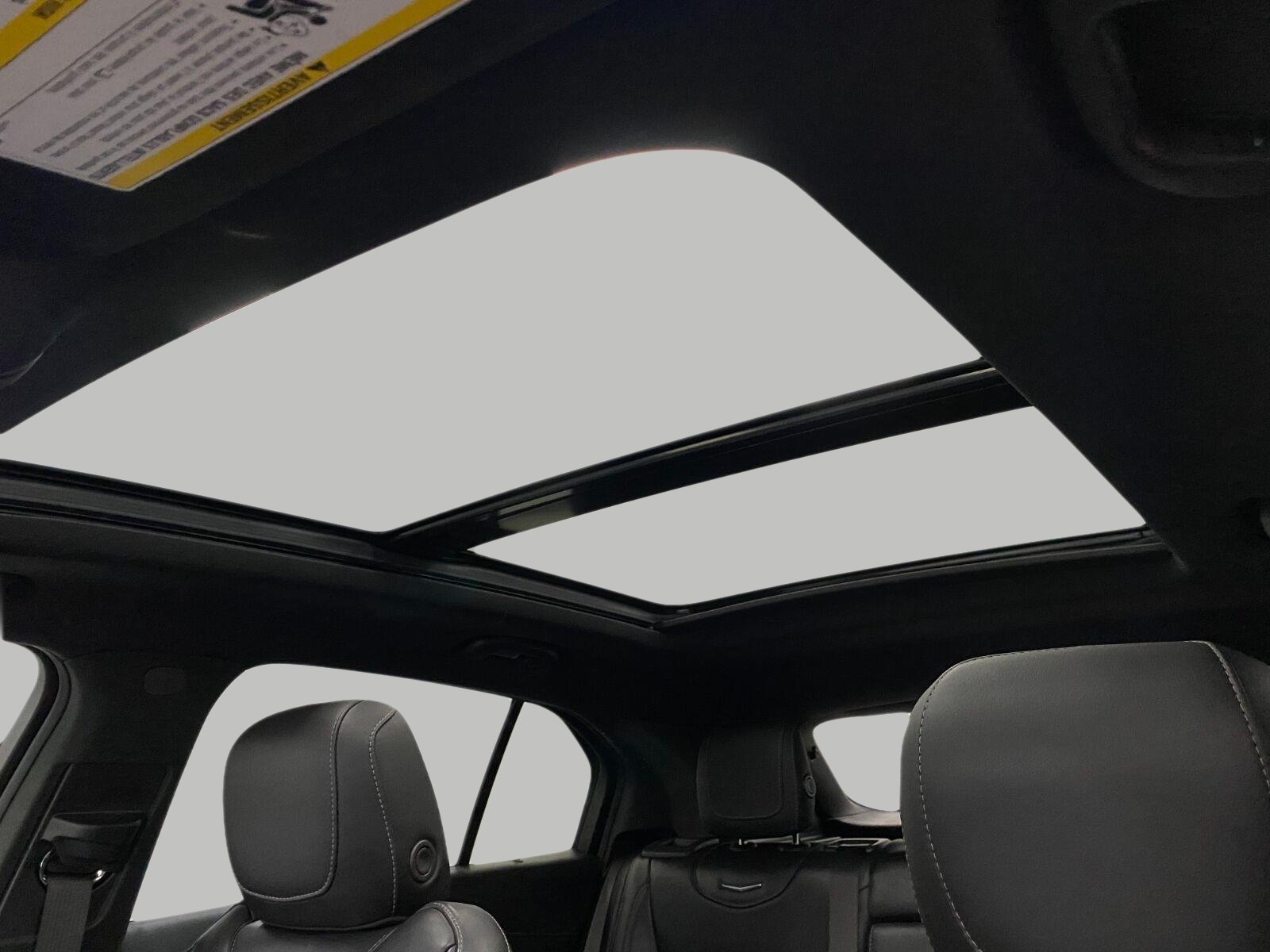 Used 2019 Cadillac XT4 Premium Luxury AWD/4WD image 29