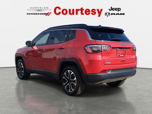 Certified 2024 Jeep Compass Limited AWD/4WD image 7