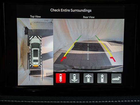 New 2026 Chrysler Pacifica Limited image 36