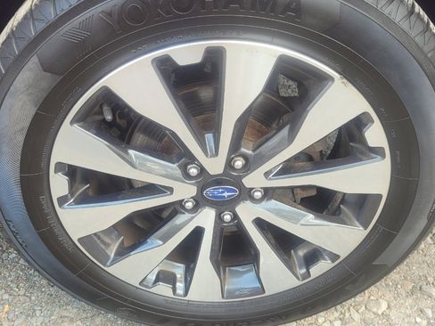 Used 2017 Subaru Outback 2.5i Limited image 41