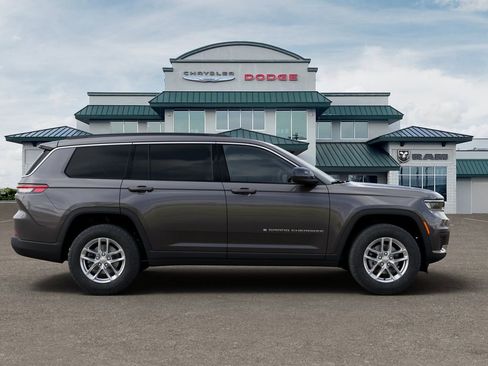 New 2026 Jeep Grand Cherokee L Laredo image 21