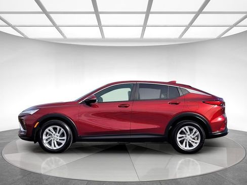 Used 2024 Buick Envista Preferred w/ Convenience II Package image 8