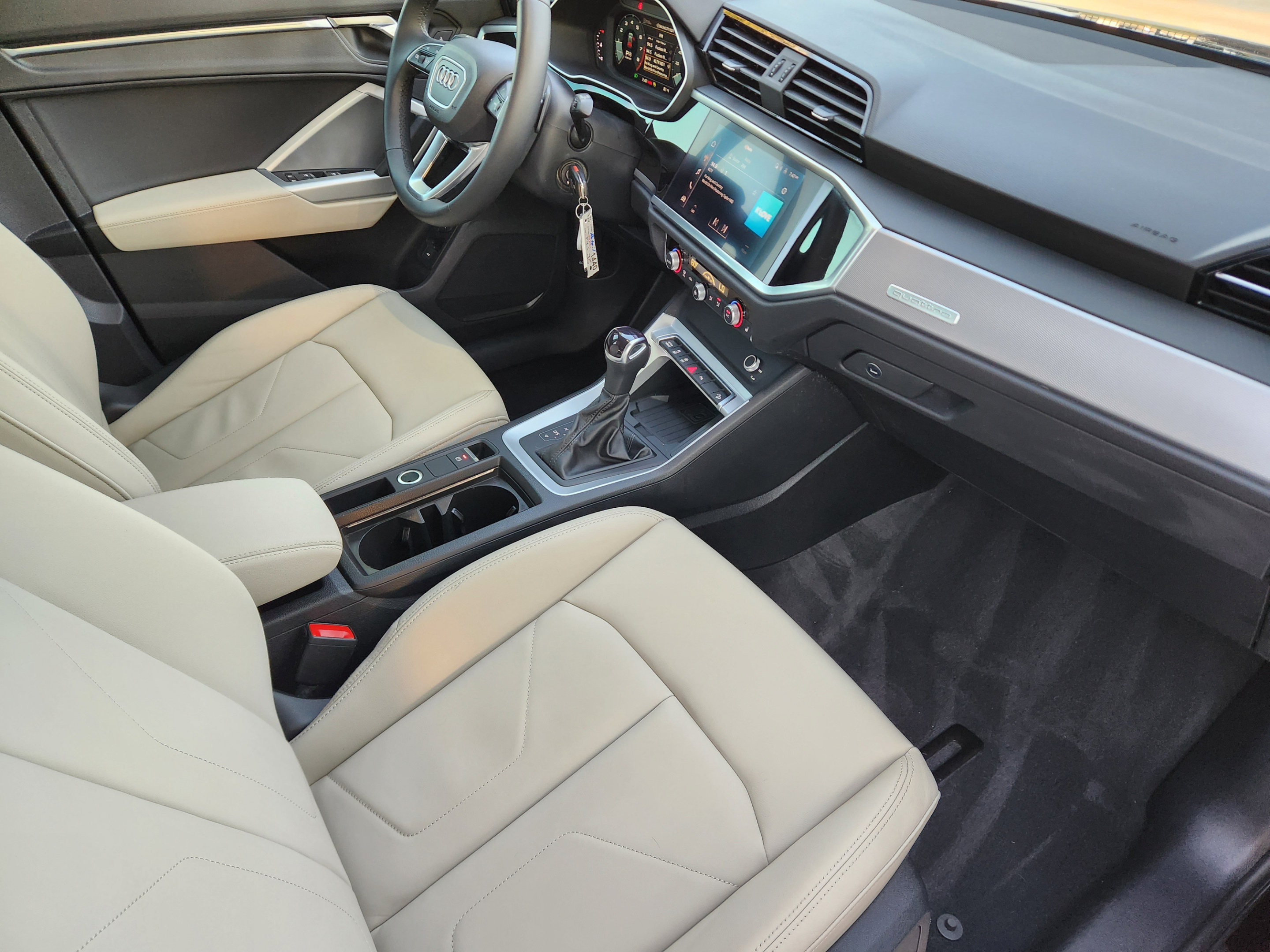 Used 2022 Audi Q3 2.0T Premium Plus AWD/4WD image 7