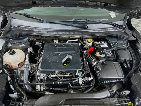 Used 2020 Ford Escape SE image 32