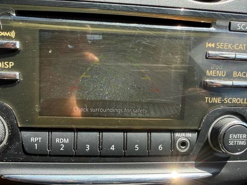 Used 2013 Nissan Rogue S w/ Special Edition Pkg AWD/4WD image 27