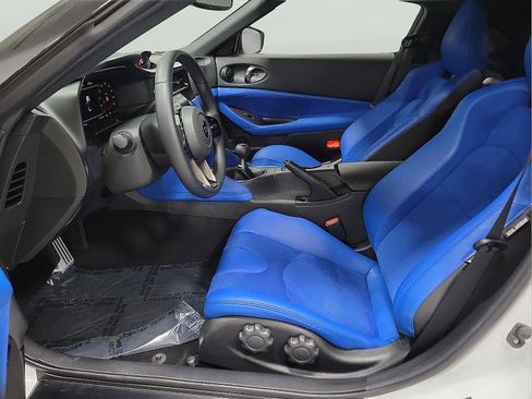 Used 2024 Nissan Z Performance w/ Floor Mat Package image 10