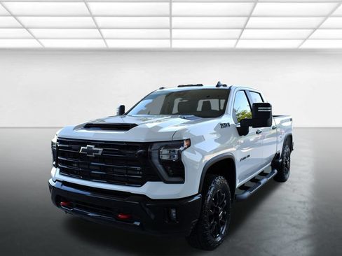Used 2026 Chevrolet Silverado 2500 LT w/ Trail Boss Package AWD/4WD image 6
