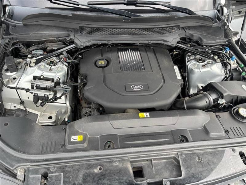 Used 2017 Land Rover Range Rover HSE AWD/4WD image 35