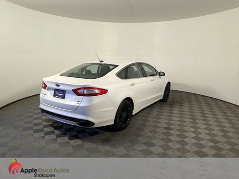 Used 2016 Ford Fusion SE w/ Equipment Group 202A AWD/4WD image 7