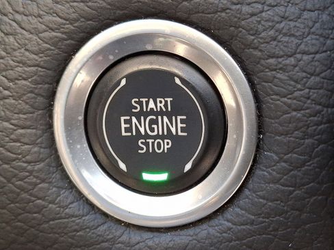 Certified 2021 GMC Yukon Denali w/ LPO, Illumination Package image 25