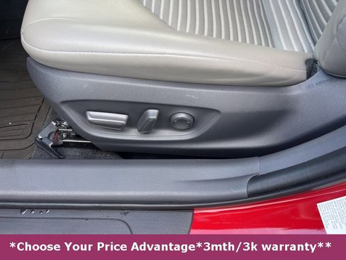 Used 2019 Toyota Camry SE image 33