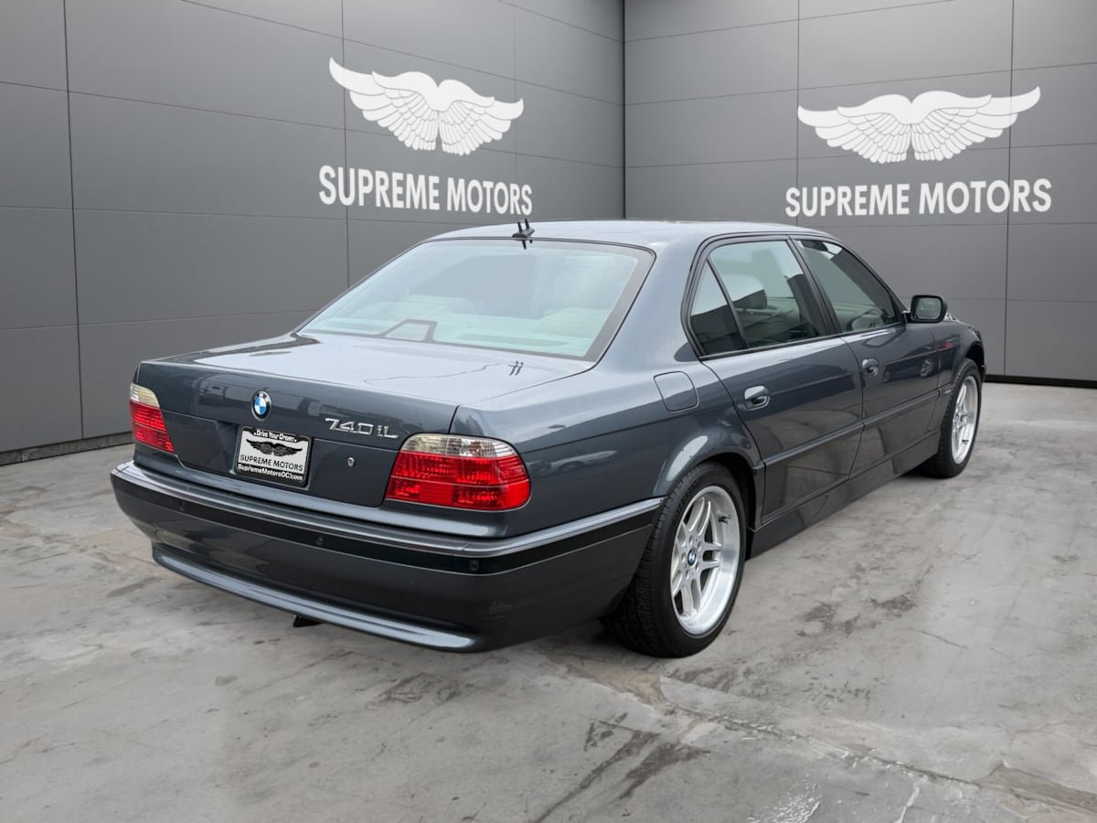 Used 2001 BMW 740iL RWD image 5