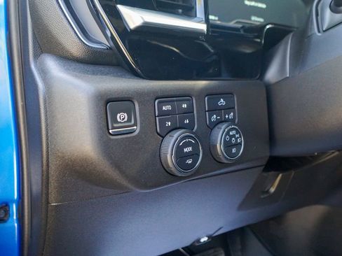 Used 2022 Chevrolet Silverado 1500 RST image 19