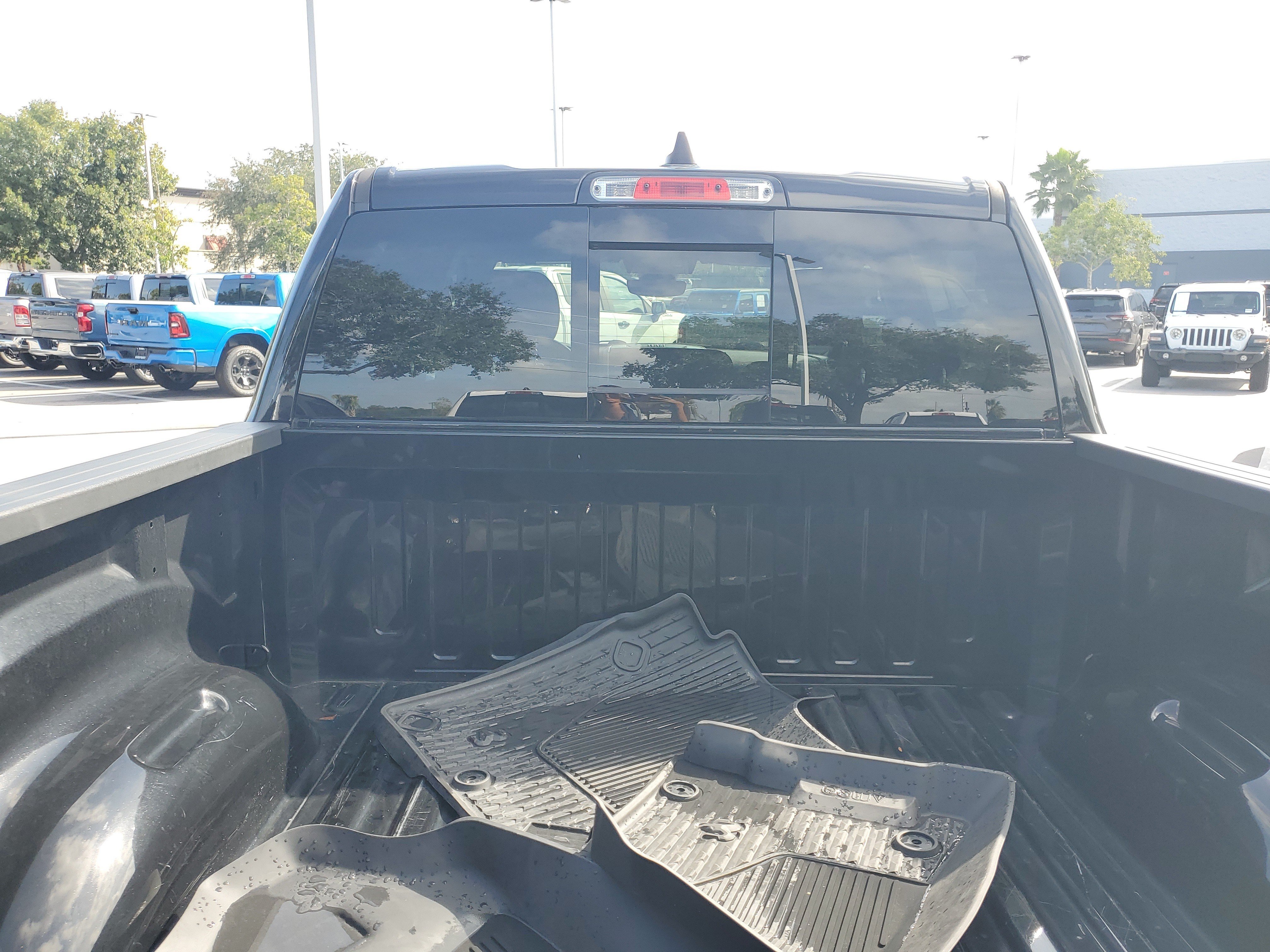 Used 2022 RAM 1500 Big Horn RWD image 8