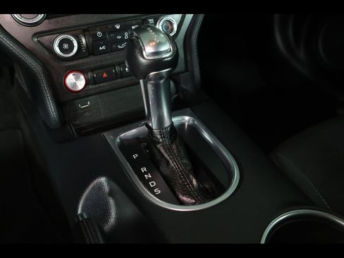 Used 2019 Ford Mustang Coupe w/ Black Accent Package image 8