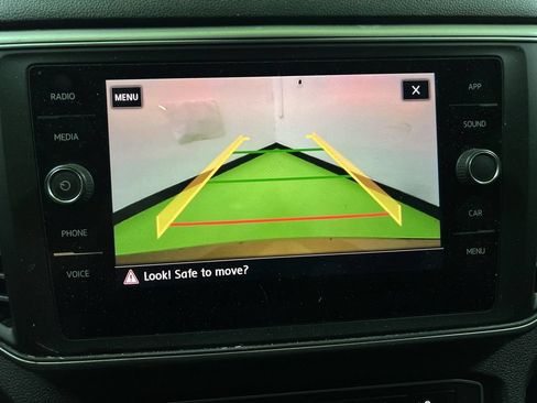 Used 2018 Volkswagen Atlas SE FWD image 22