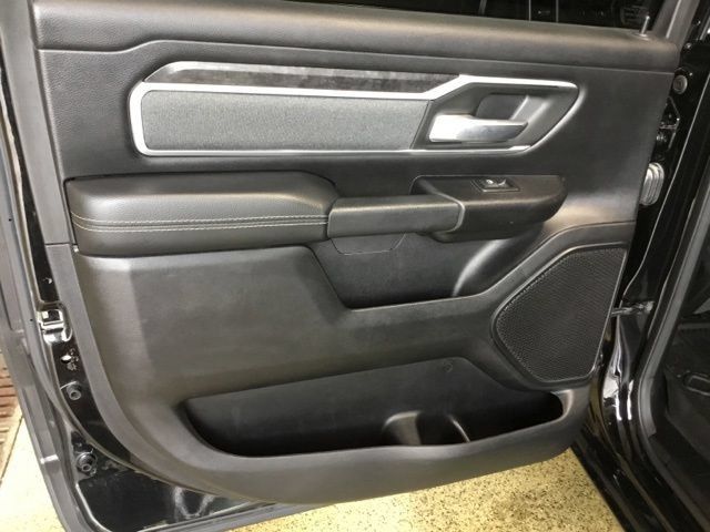 Used 2021 RAM 1500 Big Horn AWD/4WD image 35