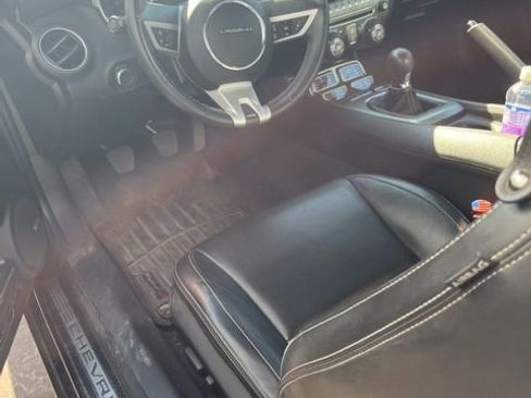 Used 2011 Chevrolet Camaro SS w/ RS Package RWD image 5
