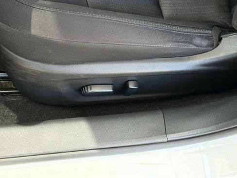 Used 2025 Nissan Altima 2.5 SV FWD image 22