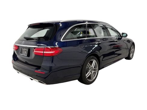Used 2019 Mercedes-Benz E 450 4MATIC Wagon image 4