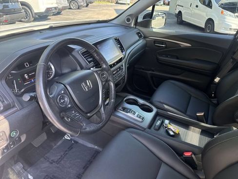 Used 2023 Honda Ridgeline RTL-E image 16
