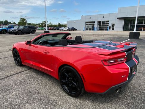 Used 2017 Chevrolet Camaro SS RWD image 3