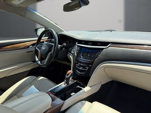 Used 2019 Cadillac XTS Luxury FWD image 15