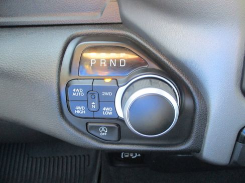 Used 2022 RAM 1500 Big Horn image 22