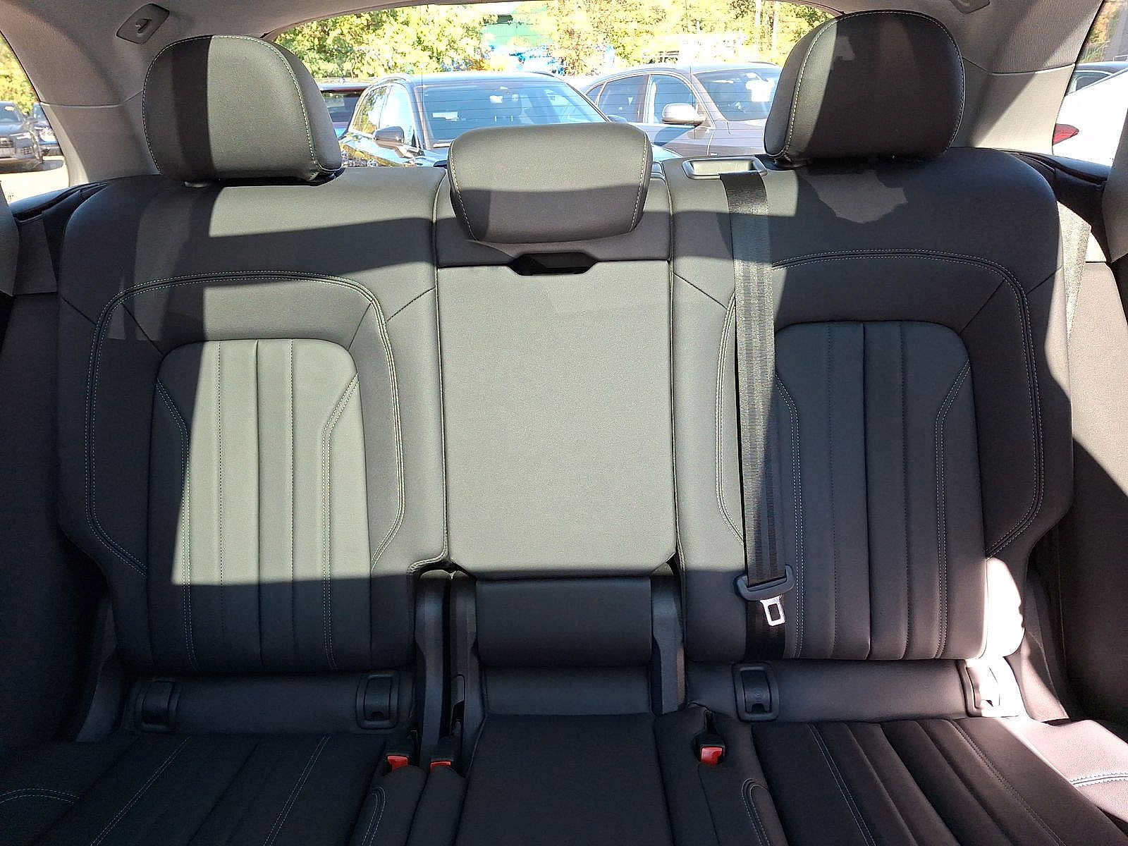 Certified 2023 Audi Q5 2.0T Premium Plus w/ Premium Plus Package AWD/4WD image 13
