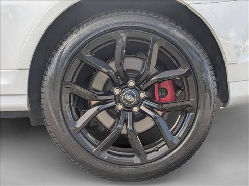 Used 2022 Land Rover Range Rover Sport SVR AWD/4WD image 26