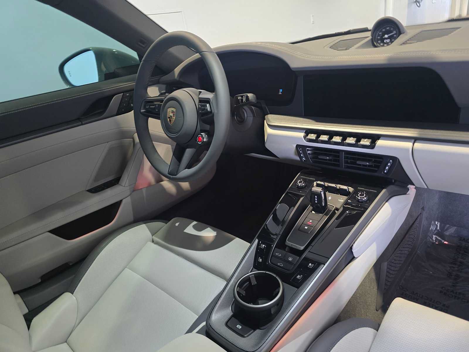 Used 2025 Porsche 911 Carrera S RWD image 11