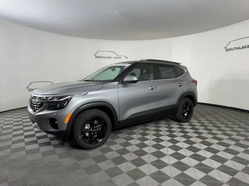 New 2026 Kia Seltos EX w/ EX Sunroof Package image 7