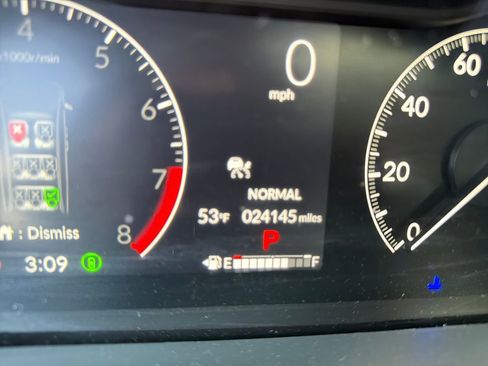 Used 2025 Honda Odyssey Sport-L image 16