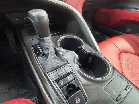 Used 2023 Toyota Camry XSE FWD image 39