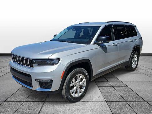 Used 2023 Jeep Grand Cherokee L Limited AWD/4WD image 1