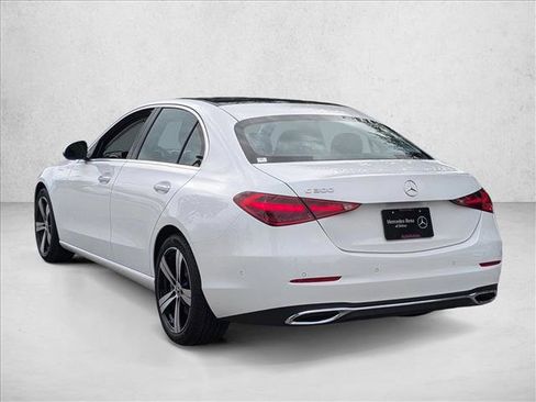 Used 2025 Mercedes-Benz C 300 Sedan image 8