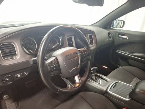 Used 2023 Dodge Charger GT image 3