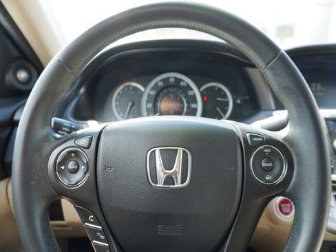 Used 2015 Honda Accord EX-L image 21