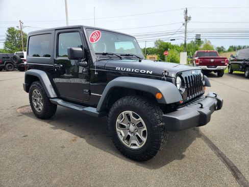 Used 2013 Jeep Wrangler Rubicon w/ Dual Top Group AWD/4WD image 7