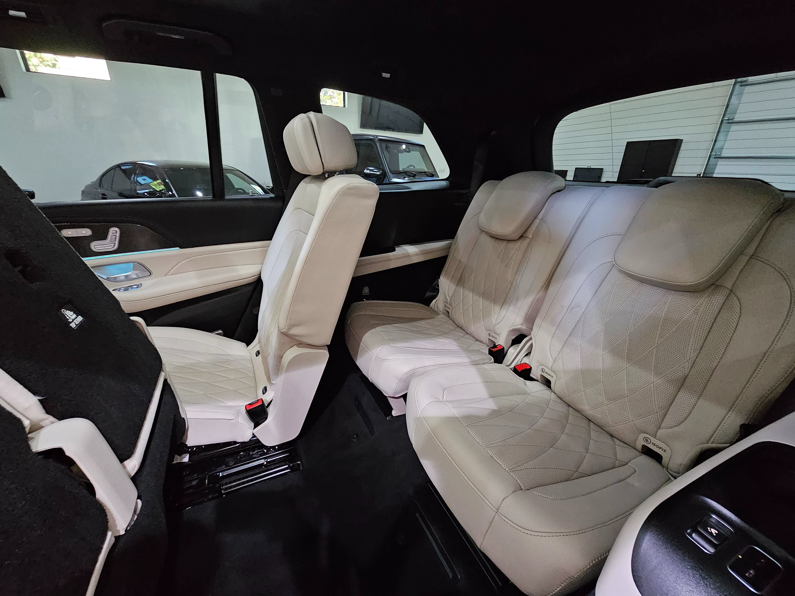 Used 2023 Mercedes-Benz GLS 63 AMG 4MATIC image 46