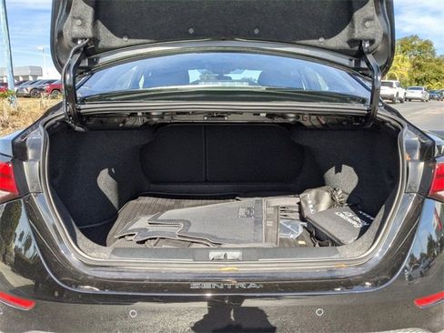 New 2025 Nissan Sentra S image 15