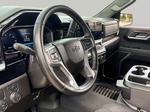 Used 2026 Chevrolet Silverado 1500 RST RWD image 18