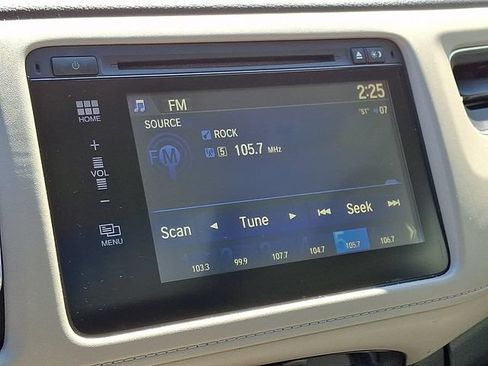 Used 2016 Honda HR-V EX image 3