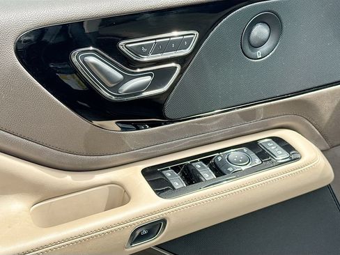 Used 2024 Lincoln Aviator Reserve w/ Equipment Group 201A RWD image 19