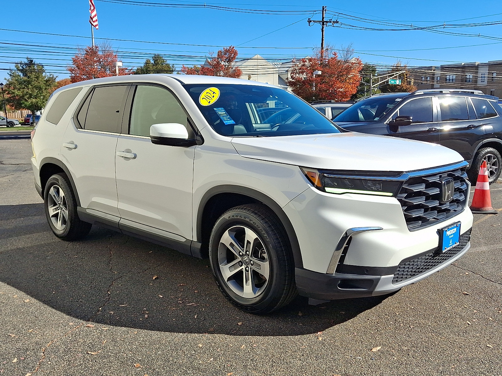 Used 2024 Honda Pilot EX-L image 3