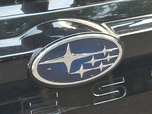 Certified 2025 Subaru Forester Limited image 28