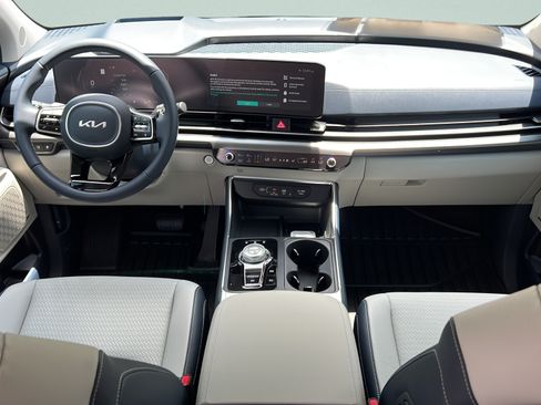 New 2026 Kia Carnival SX Prestige FWD image 13