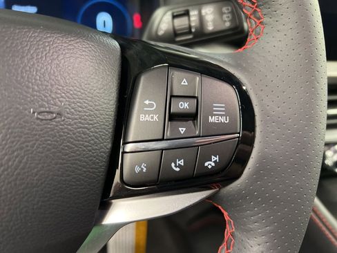 New 2026 Ford Explorer ST-Line w/ ST-Line Street Pack image 18